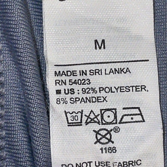 •OLD NAVY•TURQUOISE & GRAY CAMO "GO DRY," MEDIUM SUPPORT SPORTS BRA SIZE MEDIUM - Picture 8 of 8